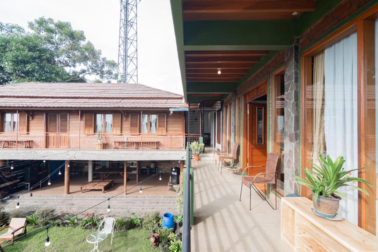 Samakta Guest House Lembang Exteriér fotografie